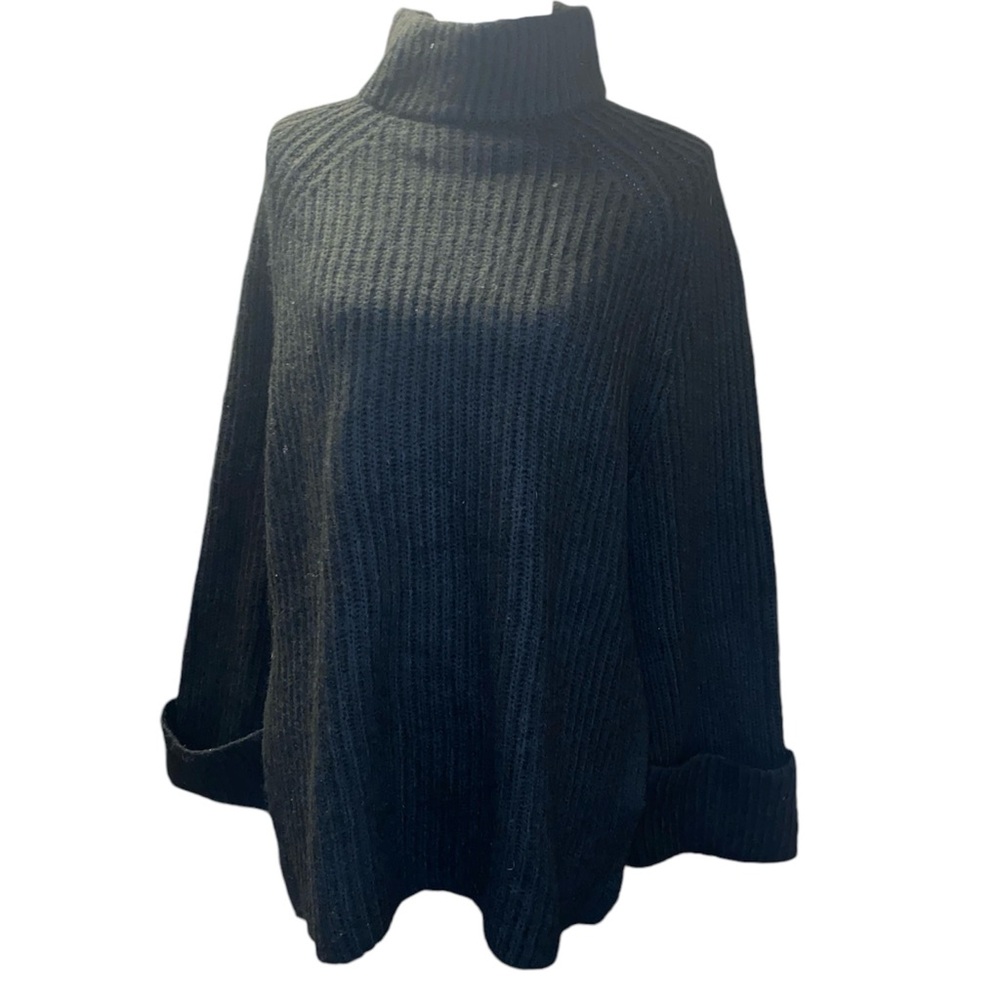 NWT Asos Chunky Oversized Black Knit Sweater Women’s Size Small Turtleneck